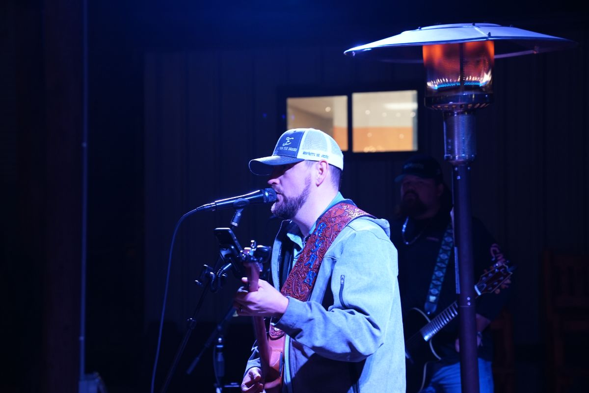 Ryan Thompson performing at The Hideaway